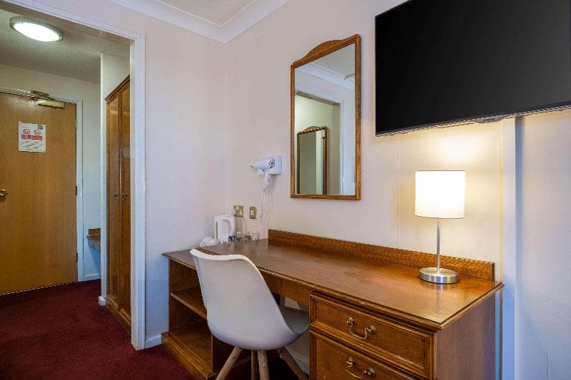 Superior Hotel photo 1