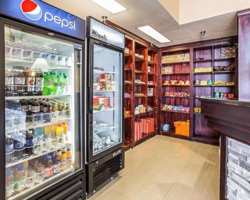 Quality Inn & Suites Denver Airport-Gateway Park 3