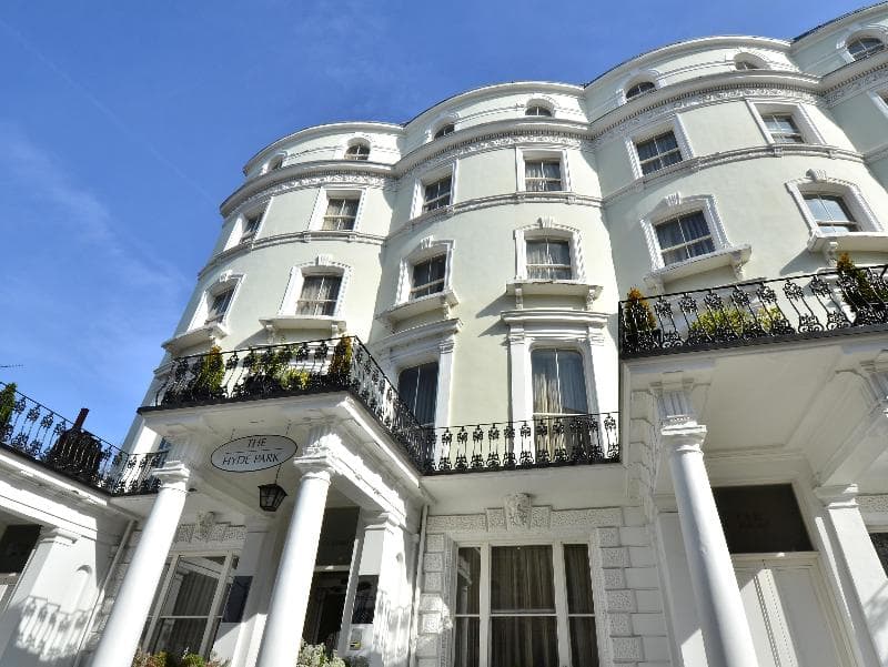 Royale Chulan Hyde Park Hotel 5