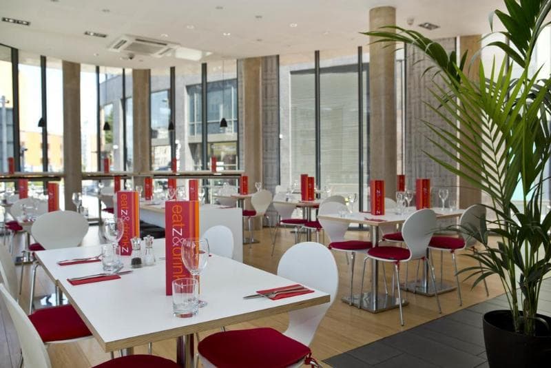 Sleeperz Hotel Cardiff 3