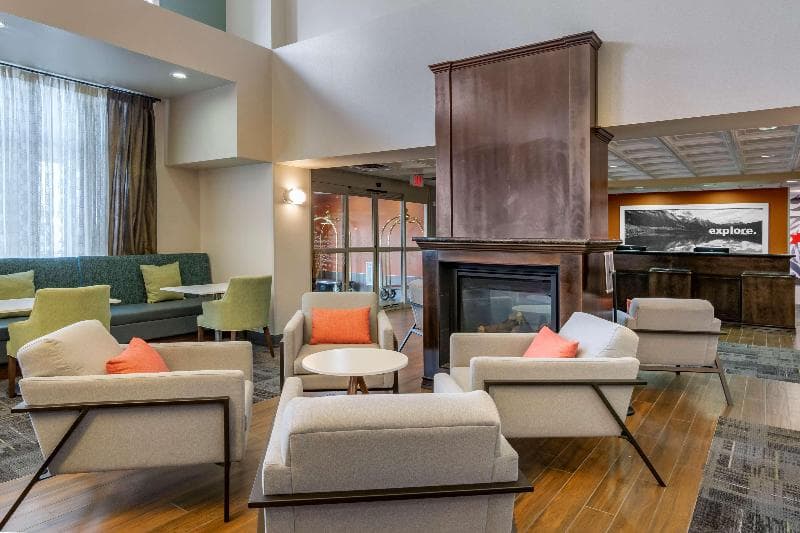 Hampton Inn & Suites by Hilton Edmonton/West 3