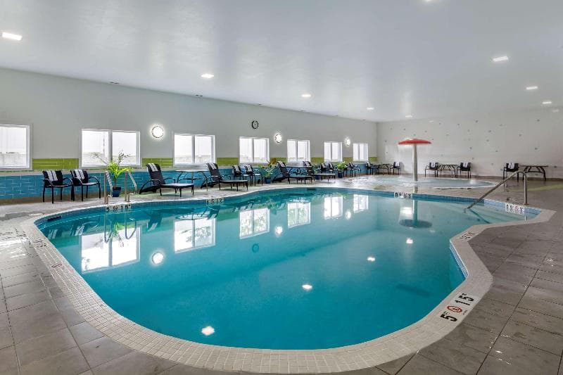 Hampton Inn & Suites by Hilton Edmonton/West 4
