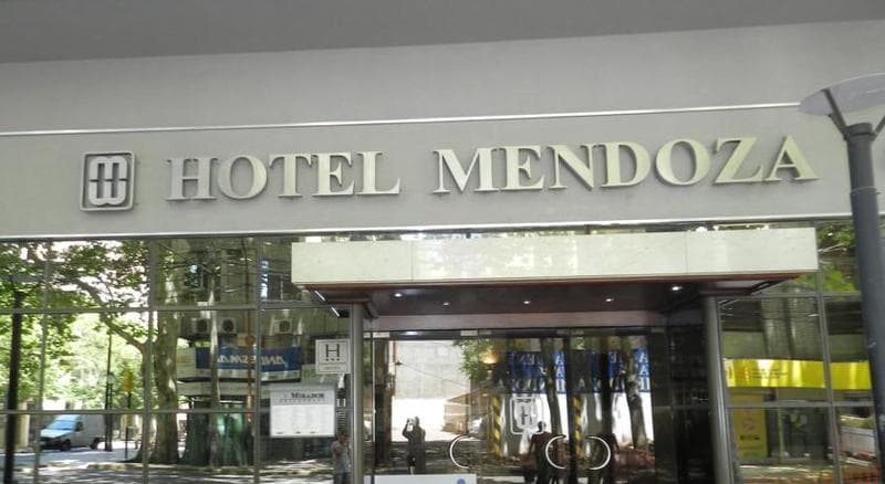 Hotel Mendoza photo 1
