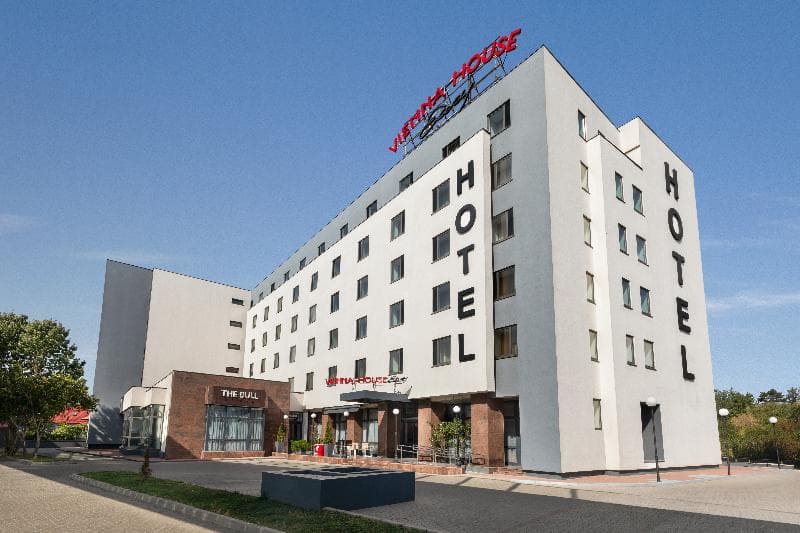 Vienna House Easy by Wyndham Airport Bucharest photo 1