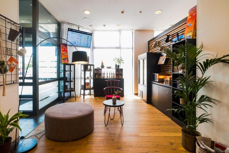 Vienna House Easy by Wyndham Airport Bucharest 5