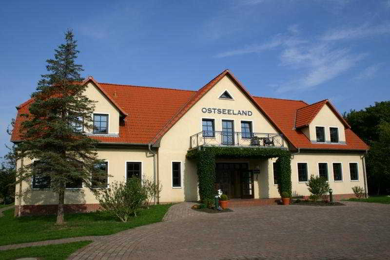 Hotel Ostseeland main
