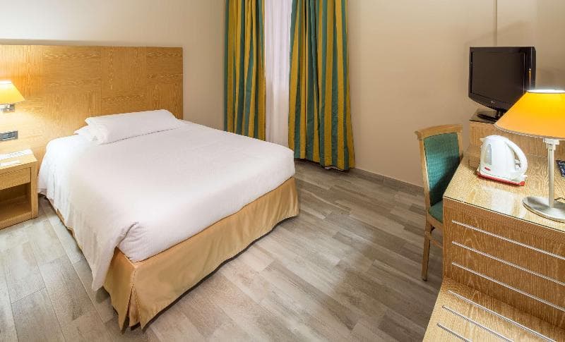 Best Western Hotel Cavalieri Della Corona 4