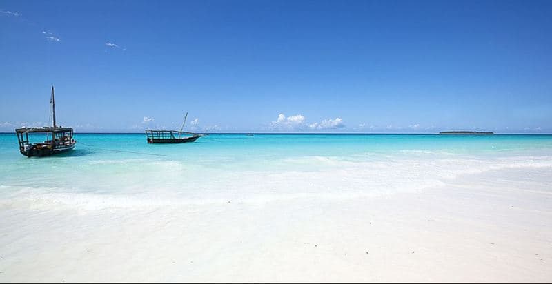 Bluebay Beach Resort and Spa 2