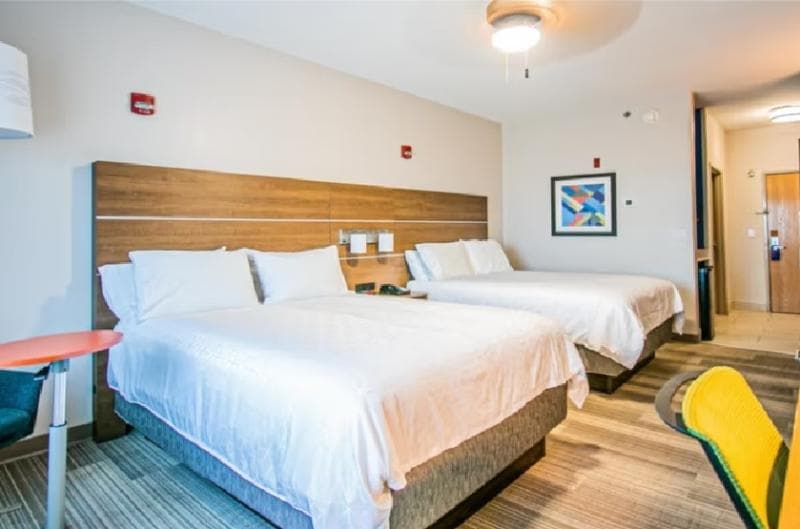 Holiday Inn Express & Suites South Padre Island 5
