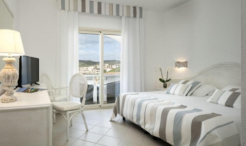Gabbiano Azzurro Hotel & Suites photo 1