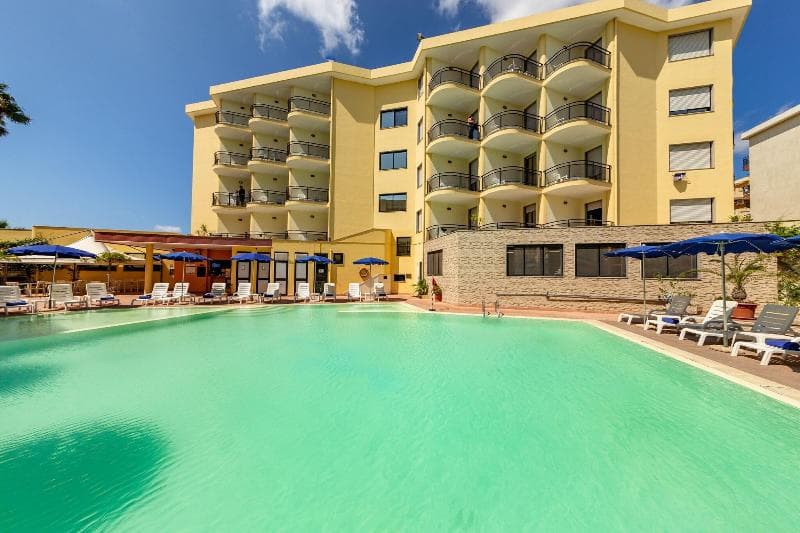 Rina Hotel photo 1