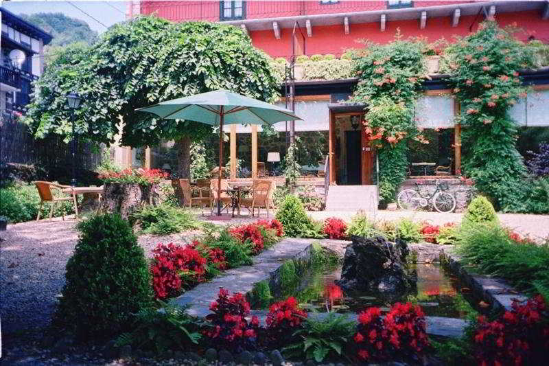 Hotel Churrut 3