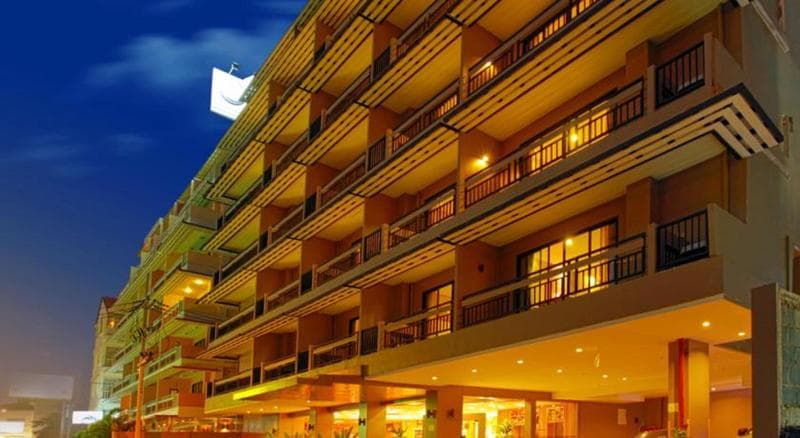 Pattaya Loft Hotel 1