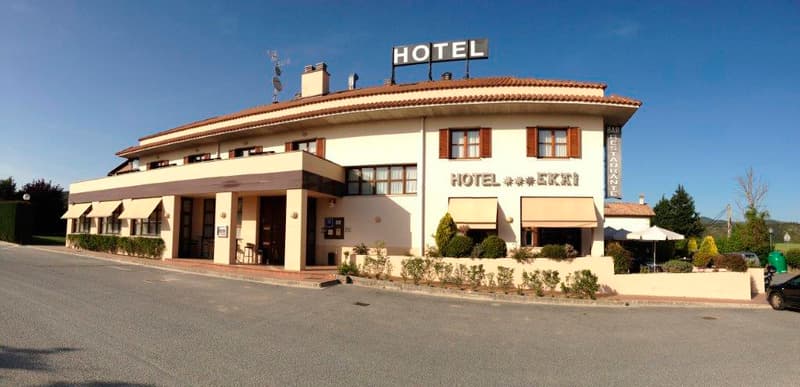 Hotel Ekai 3