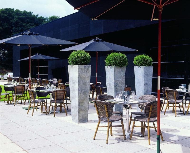 Mour Hotel 4