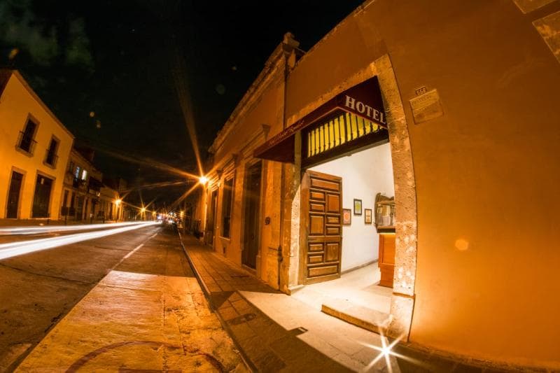 Meson de los Remedios 4