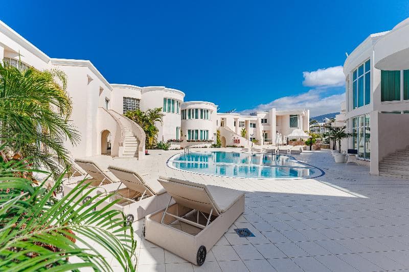 Flamingo Suites 2