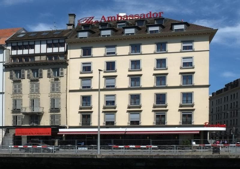 Hotel The Ambassador 5