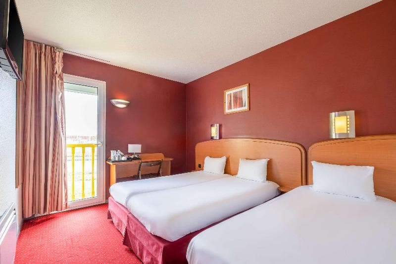 Sky Hotel Goussainville Charles de Gaulle 5