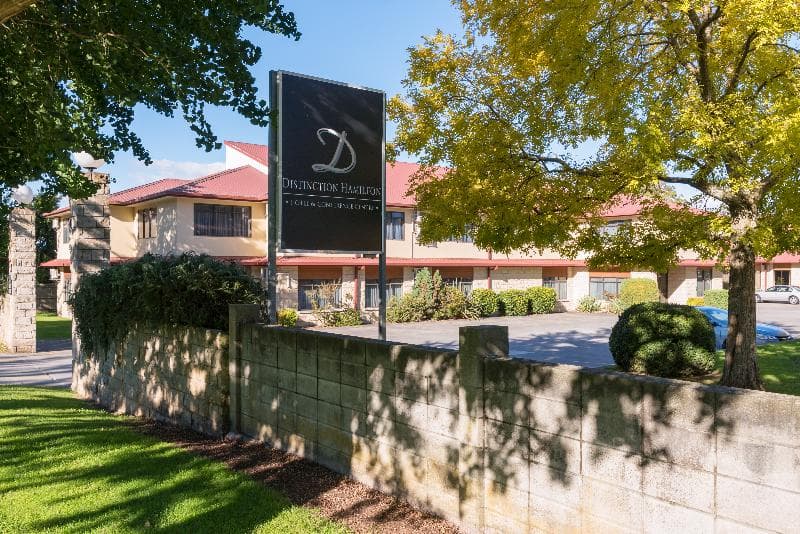 Distinction Hamilton Hotel & Conference Centre photo 1