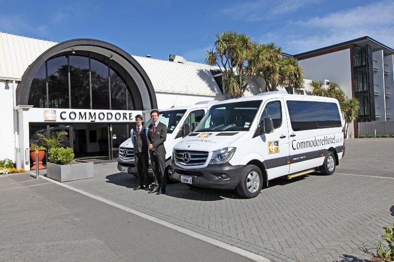 Commodore Airport Hotel photo 1