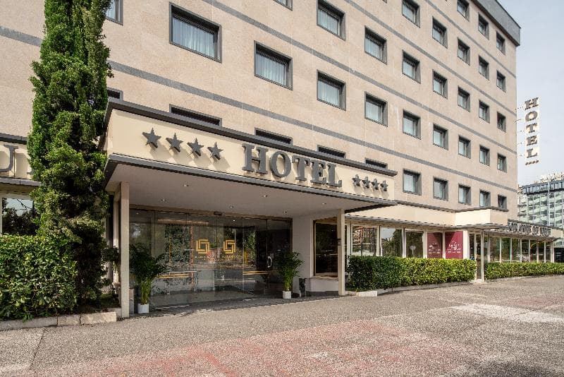 American Palace Eur 3