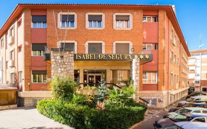 Isabel de Segura 4