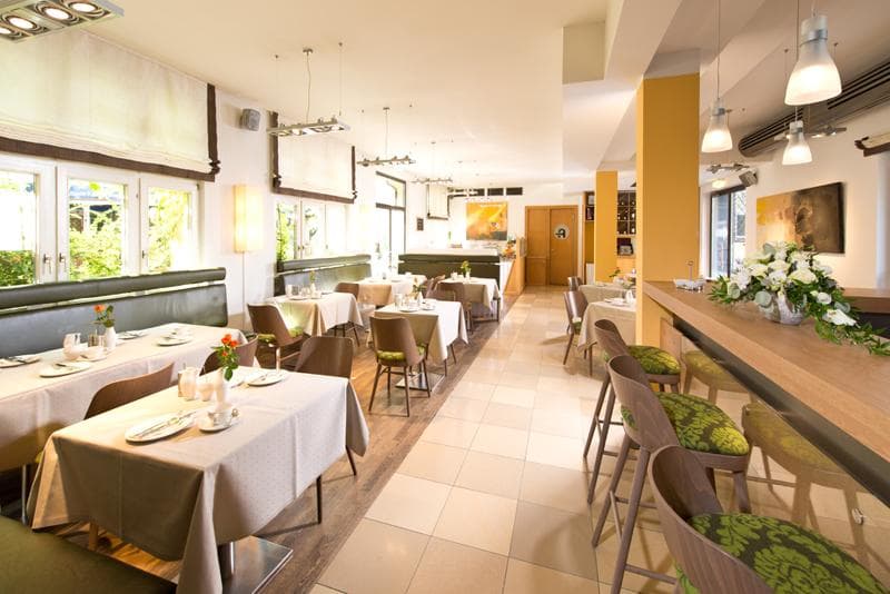 ACHAT Hotel Regensburg Herzog am Dom photo 1