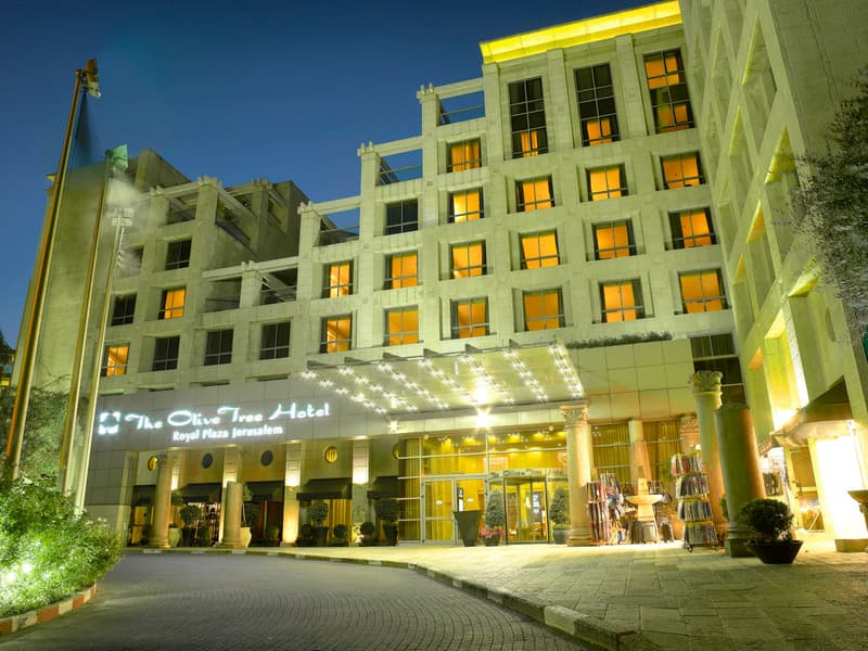 The Olive Tree Royal Plaza 3
