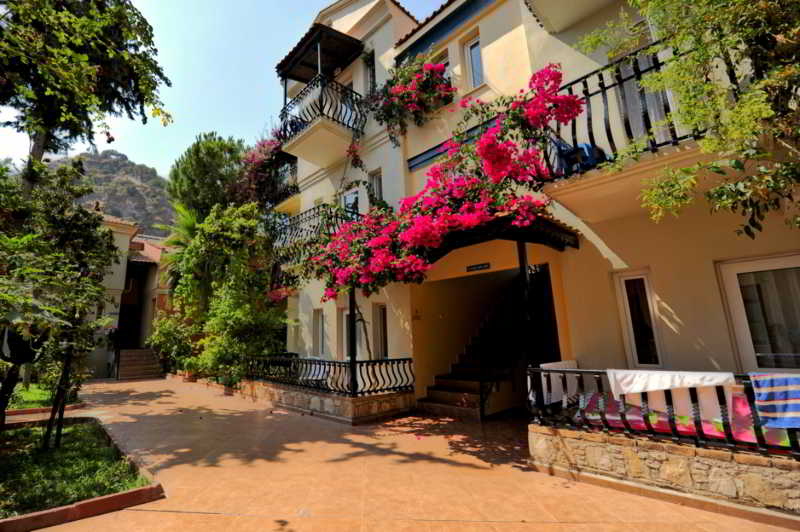 Magic Tulip Hotel 4