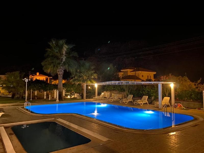 Yavuz Hotel 4