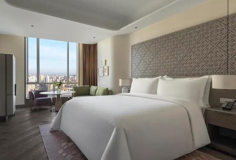 Conrad Urumqi 4