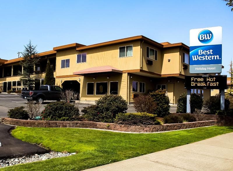 Best Western Holiday Hotel 4