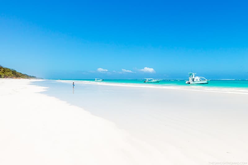 Nomad Beach Resort 5