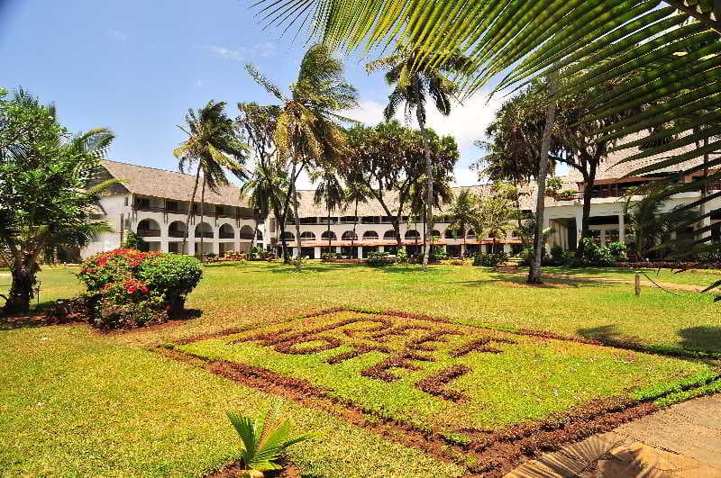 The Reef Hotel 3