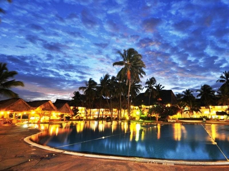 The Reef Hotel 4