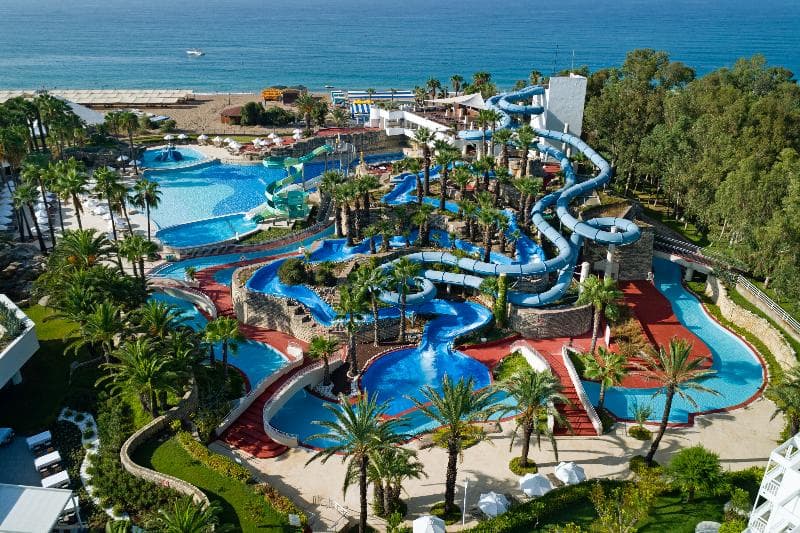 Seven Seas Hotel Blue 3