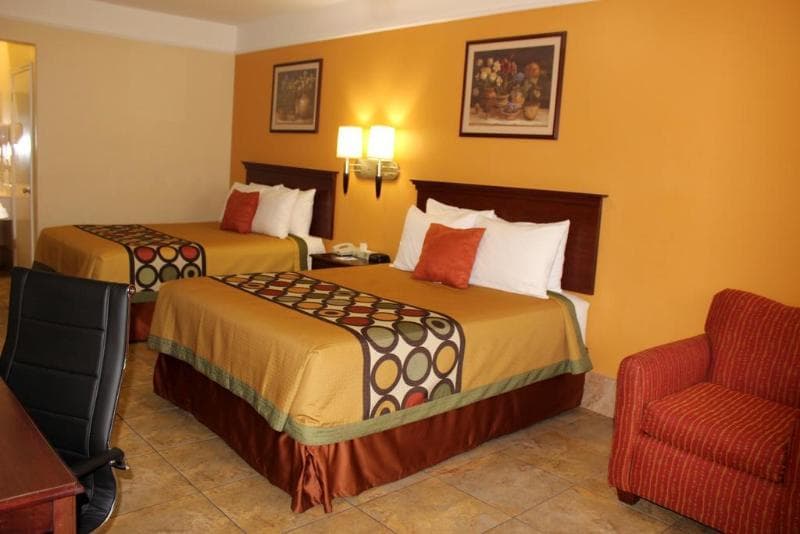 Super 8 Mcallen Hidalgo/mission Area photo 1