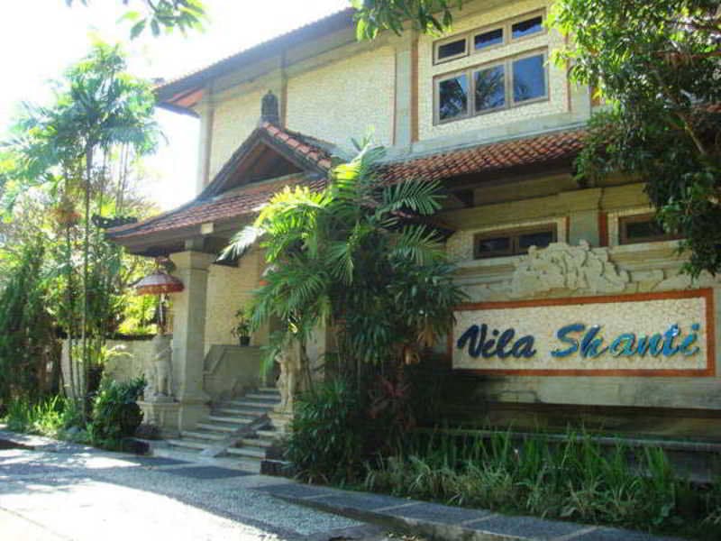 Vila Shanti Beach main
