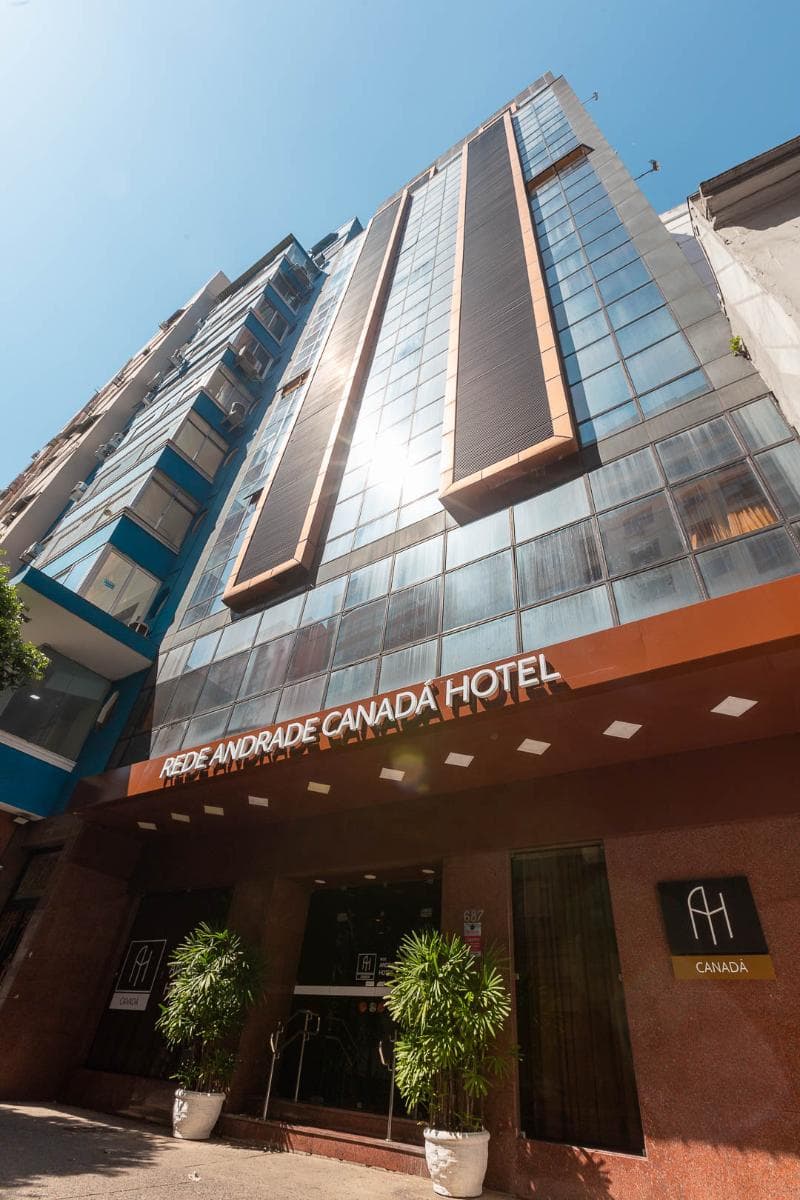 Hotel Canada main