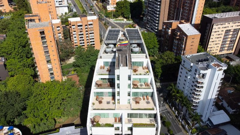 San Fernando Plaza 2