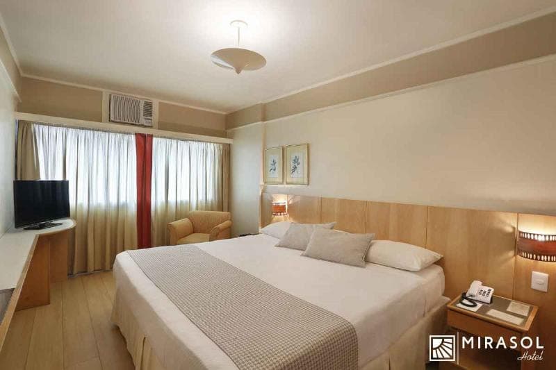 Mirasol Copacabana Hotel 5