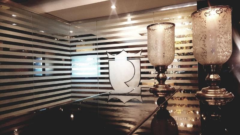 Royalty Copacabana 4