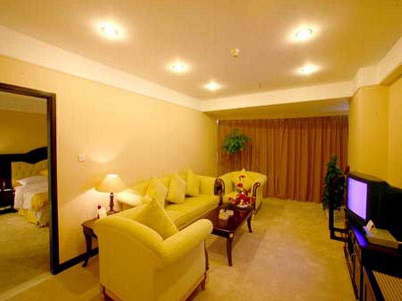 Manwan Hotel main