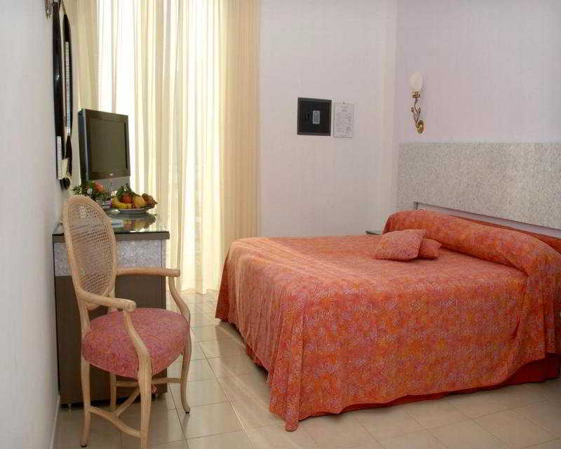Marina Riviera 5
