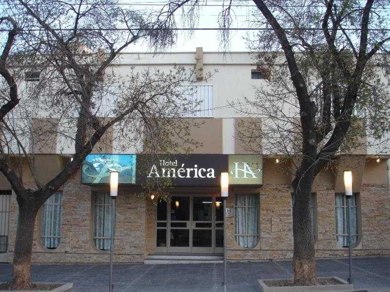 Hotel America main
