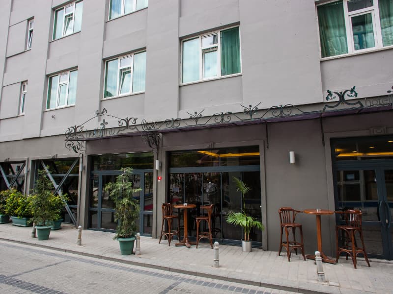 Hotellino 2