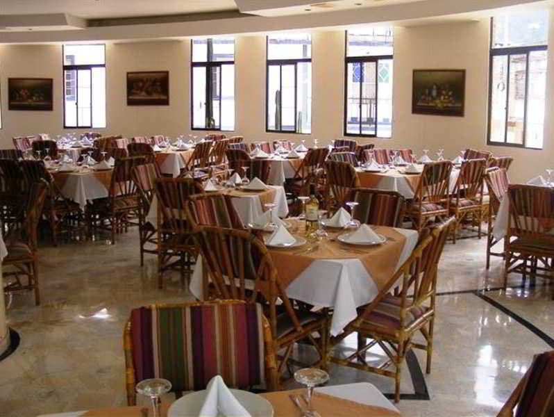 Hotel Internacional Casa Morales 3