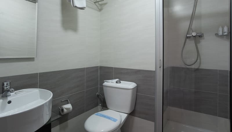 St Julians Bay Hotel 3