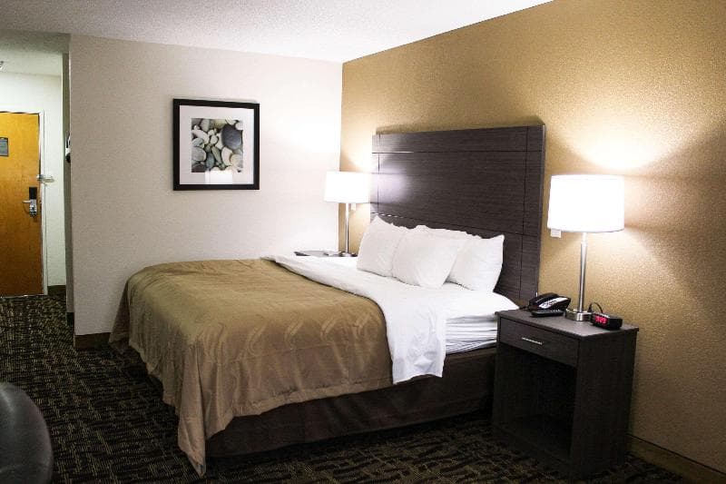 Quality Inn Clinton photo 1